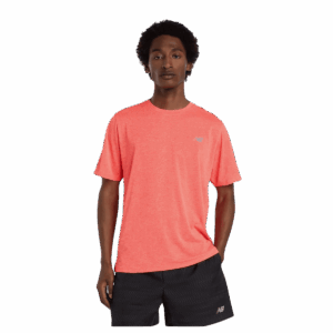 NEW BALANCE ATHLETICS RUN SHIRT Herren Urgent Red XL