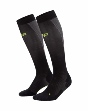 CEP CORE RUN ULTRALIGHT SOCKS TALL 4.0 Herren black Gr. 3