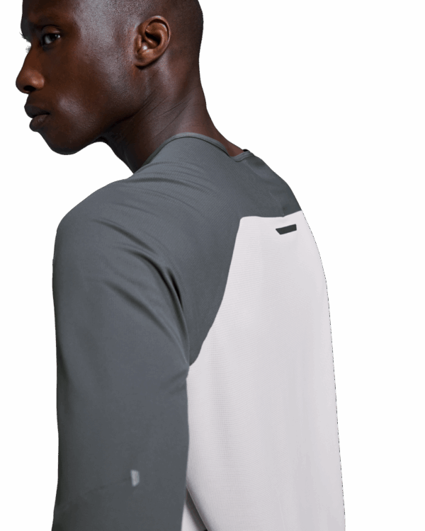 ON RUNNING PERFORMANCE LONG-T Herren Eclipse | Silver XXL